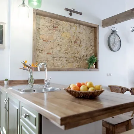 Cafofos Da Zeta * Сетубал