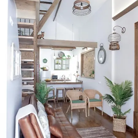 Cafofos Da Zeta * Сетубал