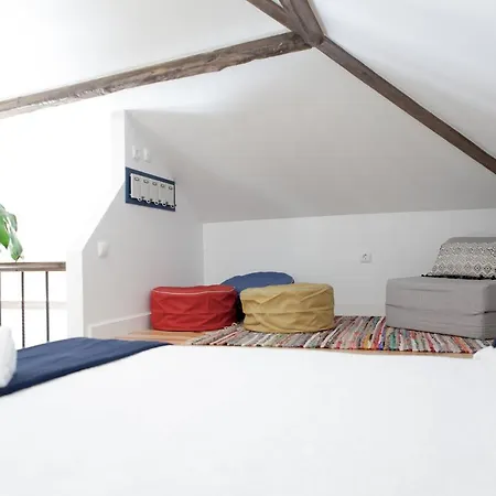 Апартаменты Cafofos Da Zeta Сетубал