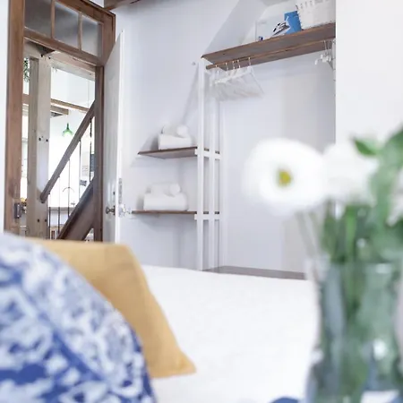 Апартаменты Cafofos Da Zeta *