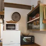 Cafofos Da Zeta 아파트 세투발