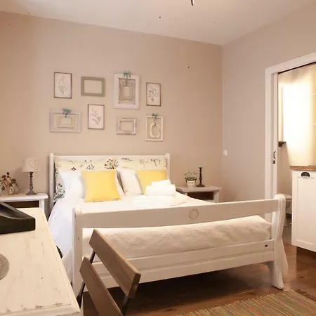 Cafofos Da Zeta 아파트 세투발